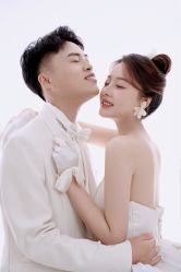 -芭莎视觉婚纱摄影(花溪店)