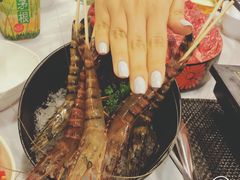 -鲜入围煮花胶鸡海鲜火锅