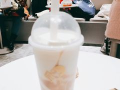 -喜茶(迪士尼小镇DP店)