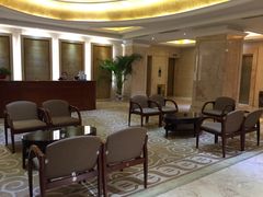 -山明水秀大饭店