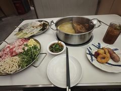 -捞小鲜虾滑海鲜自助火锅(嵊州吾悦店)