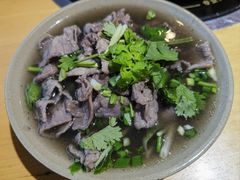 -大众跷脚牛肉馆·非遗传承单位(峨眉山店)