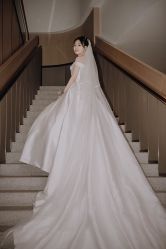 -莫小姐婚纱