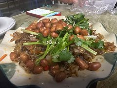 -雄伟美食(高沙中街店)