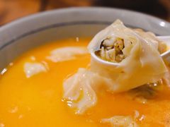 金汤黄鱼馄饨-蟹黄鱼·深夜面馆(巨鹿路店)