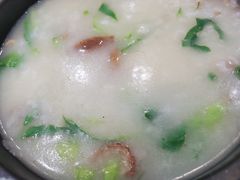 -正東记港味烧腊餐室(天鹅湖银泰城店)