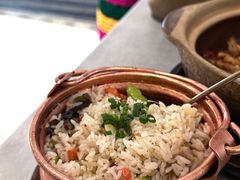 铜锅牛肝菌焖饭-一坐一忘云南菜(卓悦中心)