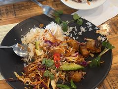 -12 Rocks Beach Bar Cafe