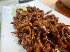 酱肉丝配卷饼-云海肴·汽锅鸡·云南菜(高德置地店)