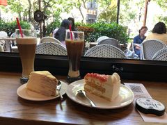 -Peet's 皮爷咖啡(东湖路手作店)