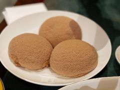 酥皮牛奶包-金玉满堂潮州酒楼(无限极荟购物广场店)
