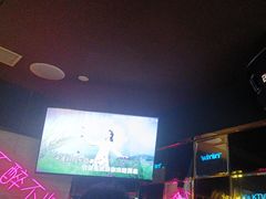-温莎KTV(珠江路店)