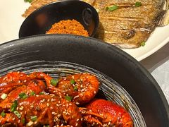 -肥肥虾庄·金牌油焖大虾(杨园滨江时代walk店)