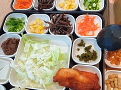 -阿香米线(凯德广场.1818店)