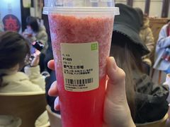 -奈雪的茶(湖滨银泰in77C区PRO店)