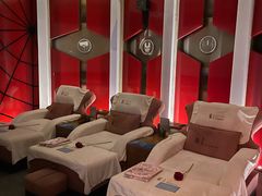 -秘地·影院式足浴SPA(凤三旗舰店)