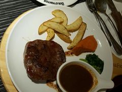 -斗牛士牛排餐厅(嘉里汇店)