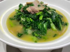 -香山湖渔家大院