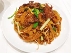 干炒牛河-稻香酒家·34年老字号·港式粤菜(汉街店)