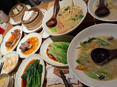 -荣家黄鱼面(南京西路店)