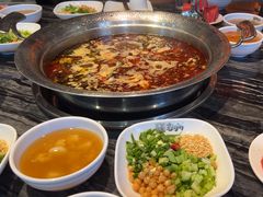 -老船舫·现做活鲜鱼馆(东郊记忆店)