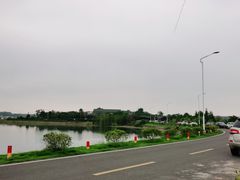-梁子湖东篱老屋生态庄园