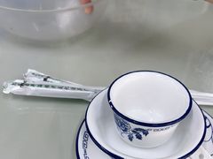 -双月饭店·20年老字号(新村店)