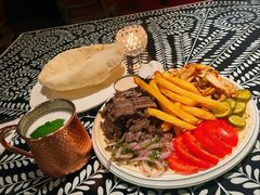 烤肉拼盘-ELI FALAFEL Lebanese&Mediterranean黎巴嫩美食(富城路店)