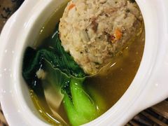 蟹黄肉圆-老季市·三代非遗传承·地标美食老汁鸡(工农路店)
