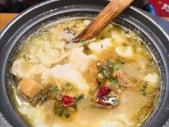 -周鱼小馆石锅酸菜鱼(活力汇店)