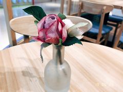 -轻蔬不用等·素食(江苏路店)
