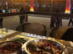 -隔壁老王·家常云南菜(花巷店)