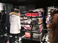 -Victoria's Secret(杭州湖滨银泰in77店)