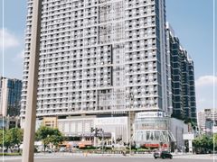 -视野联行眼镜•蔡司•依视路(温江店)