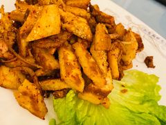 -马尔龙新疆饭店·清真(瑞景店)