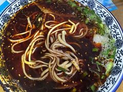 -伊穆祥牛肉面总店·清真