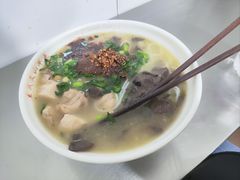 -文山荷鲜居(翠湖店)