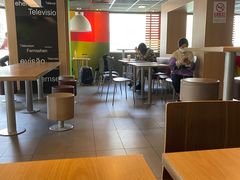 大堂-麦当劳(团结湖店)