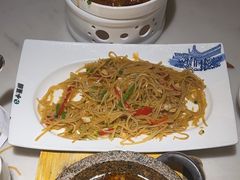 -小菜园新徽菜(镇江丹阳吾悦店)