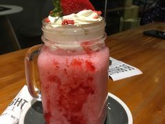 草莓优格-BE BRIGHT KITCHEN(正佳广场店)