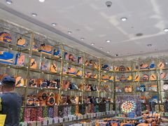 -VENCHI 闻绮(北京国贸商城店)