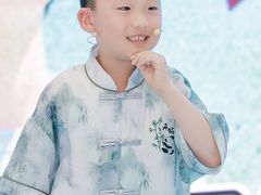 -蓝话筒·少儿成人演讲口才·主持朗诵·戏剧表演(大华第一坊店)