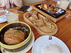 -莲餐厅·湖北菜·潜江小龙虾店(愚园路店)