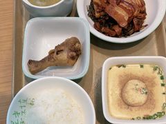 -老乡鸡(西岸凤巢店)
