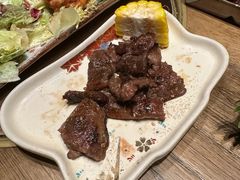 -肉魁屋·烧肉·烧鸟·酒场(高新店)