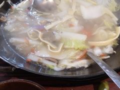 -老街烧烤大排档·地道湖北菜·龙虾馆(汉口火车站店)