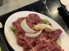 招牌鲜牛肉-燚青春东北泥炉烤肉(百合店)