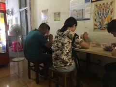 -周记热干面豆皮大王(桃花东街店)