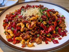 -嫩芽 ·地道重庆菜(十八梯露台夜景店)