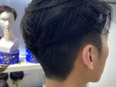 -LAQUEEN 时尚健康假发(万象城总店)